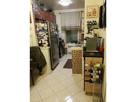 Sold by Starealty Estate LLC | media 10