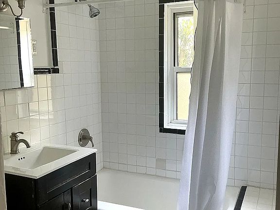 5th image of 241 Carlton Ave Floor 3