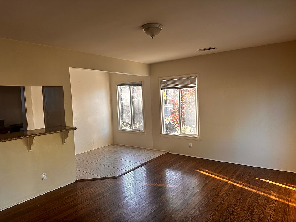1st image of 601 Monterey Ave #601