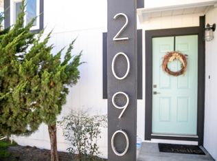 2090 Park Arroyo Pl, Hayward, CA 94545