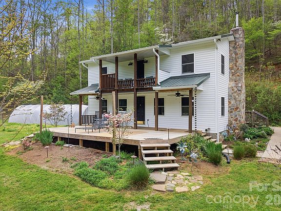 4th image of 6470 Stone Mountain Rd