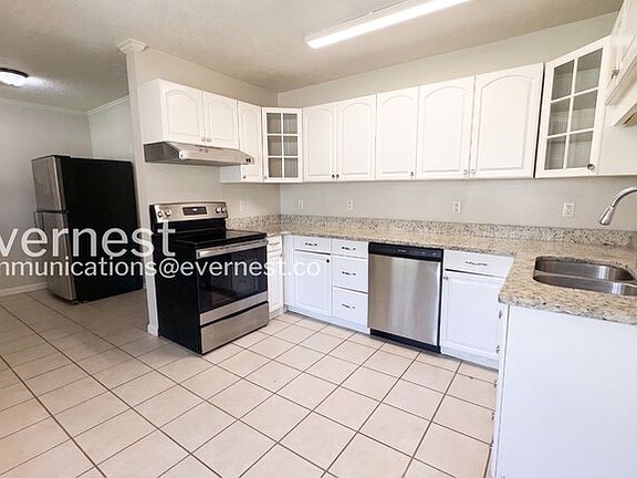 2nd image of 4508 Berrypick Ln S