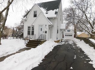 840 Jefferson St, Menasha, WI 54952