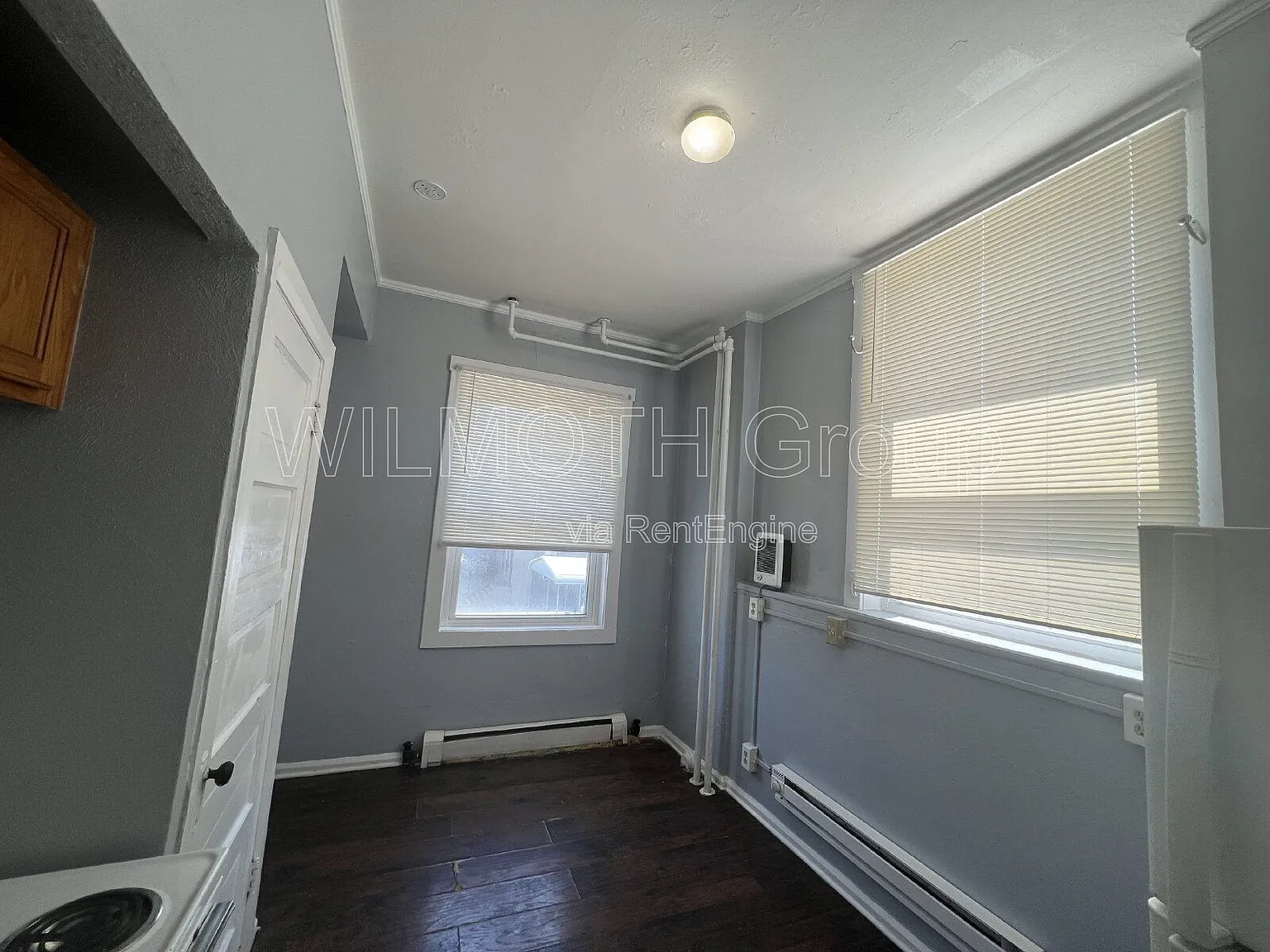 201 E Pike St — Photo 4