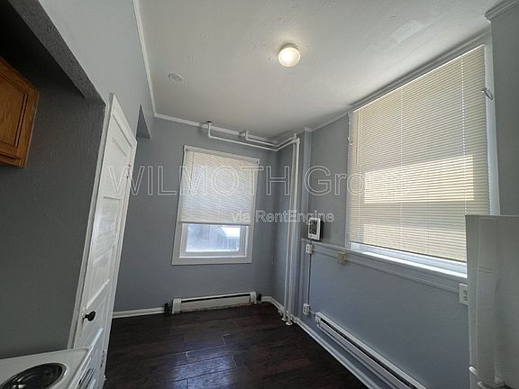 4th image of 201 E Pike St APT 201