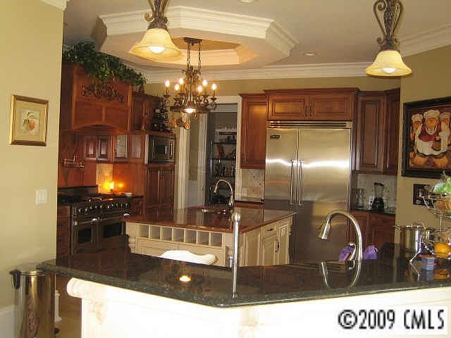 2nd image of 426 Gladelynn Way