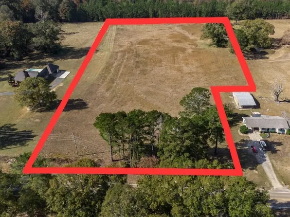 Highway 13, Mendenhall, MS 39114