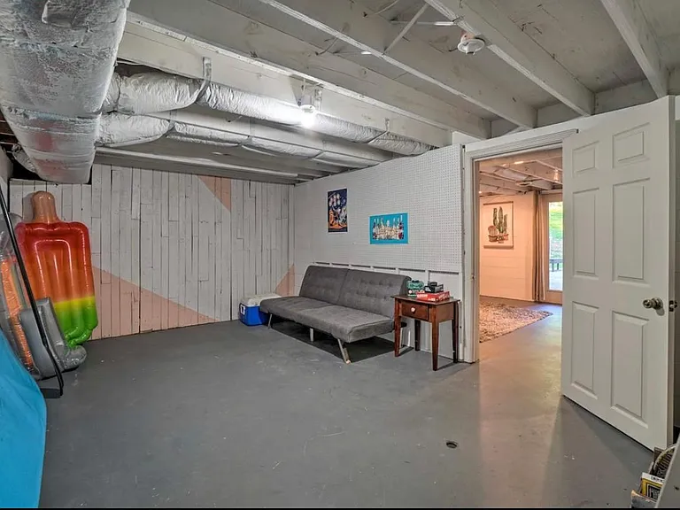 328 River Dr — Photo 27
