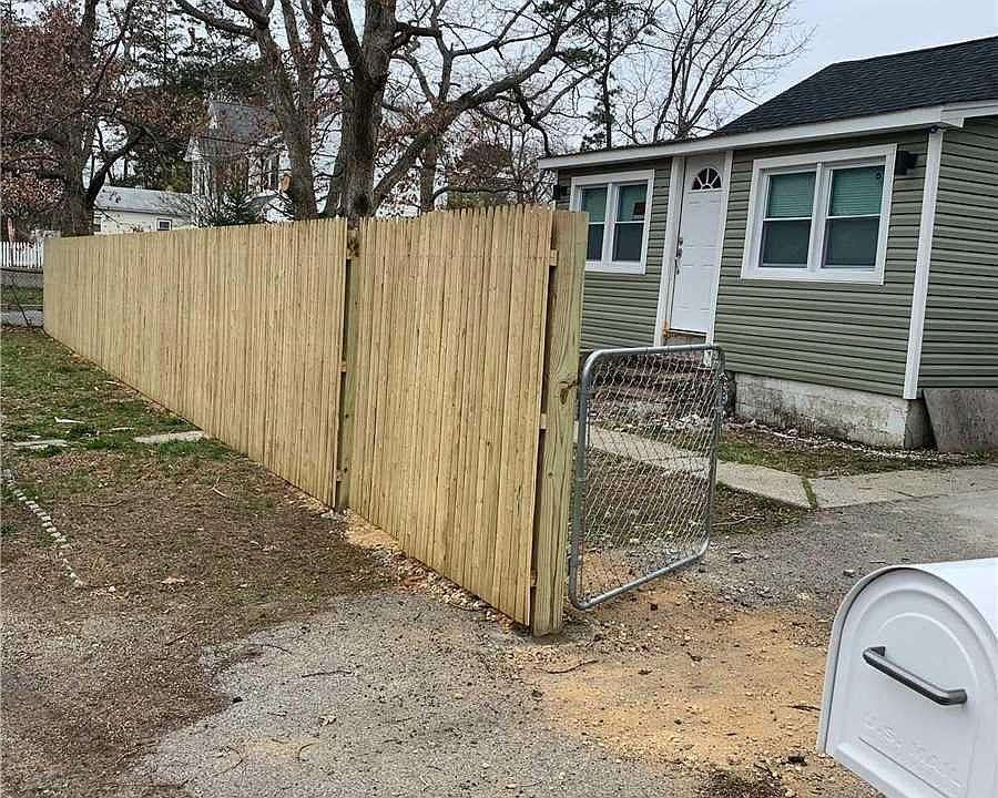 1st image of 119 Irving Ave