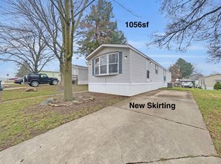 1948 Borman Ct, Milford, MI