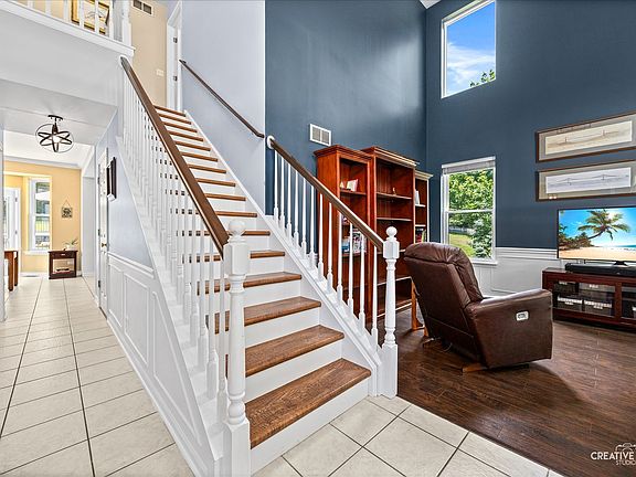 4th image of 3825 Deville Ln