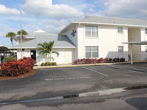Club Office