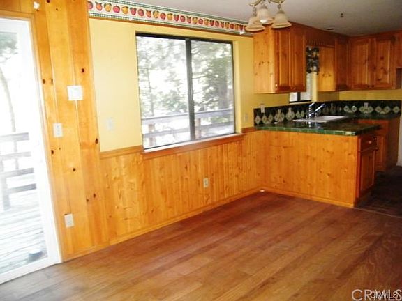 3rd image of 41126 Valley Falls Blvd