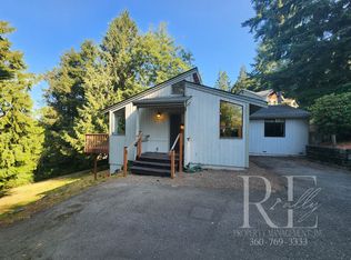 27593 Woodside Rd NE, Kingston, WA 98346
