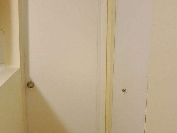 3rd image of 516 E 79th St APT 2B