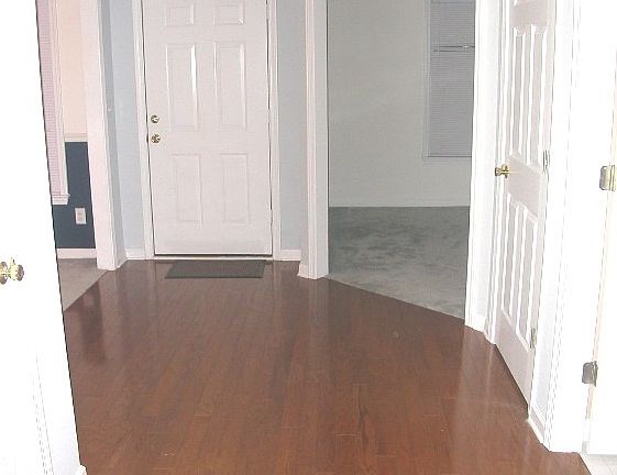 Hardwood Foyer