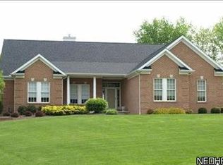 392 Moccasin Trl, Girard, OH