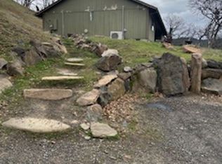 4388 Old Highway 99 S, Ashland, OR 97520