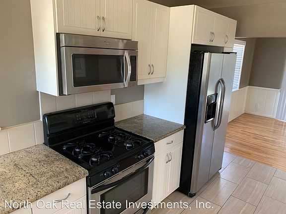 2nd image of 22704 Mariano St
