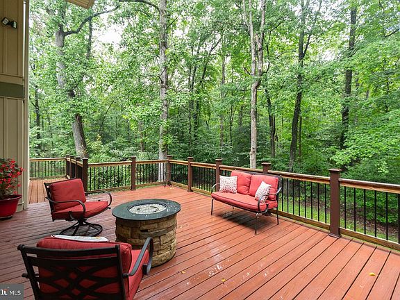4th image of 6515 Ellenwood Dr
