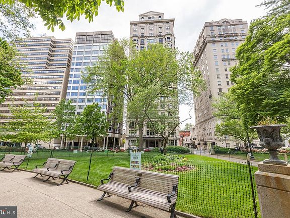 2nd image of 1830 Rittenhouse Sq #1E