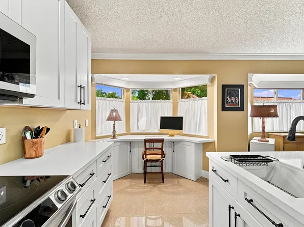 9314 NW 9TH Place #9314, Plantation, FL 33324