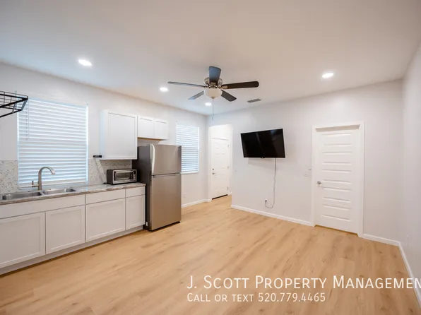1270 W Carlsbad Dr #2, San Tan Valley, AZ 85140