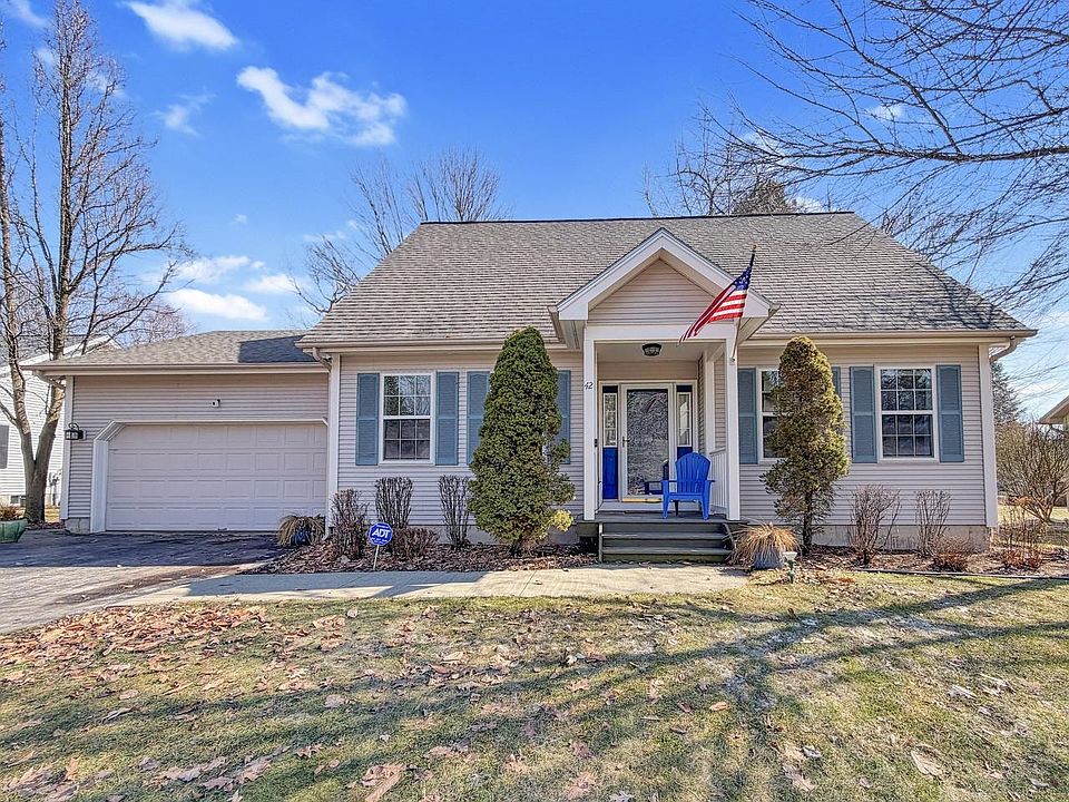 1st image of 42 Wilkinson Drive