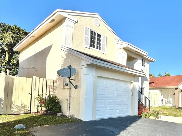 3772 NW 107th Way, Sunrise, FL 33351