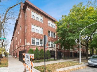 7601 S Essex Ave #3, Chicago, IL