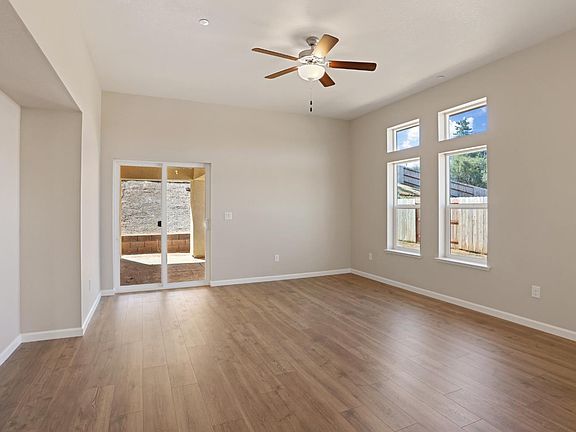 5th image of 1811 Goldstone Ave