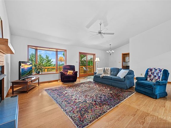 5th image of 168 Heather Street