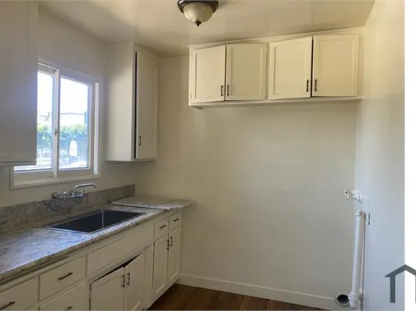 915 Glenway Dr #5, Inglewood, CA 90302