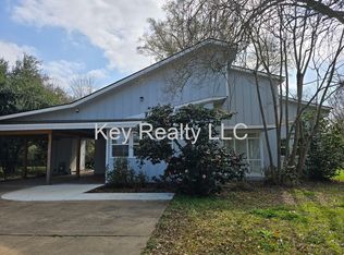 2608 Horseshoe Dr, Alexandria, LA 71301
