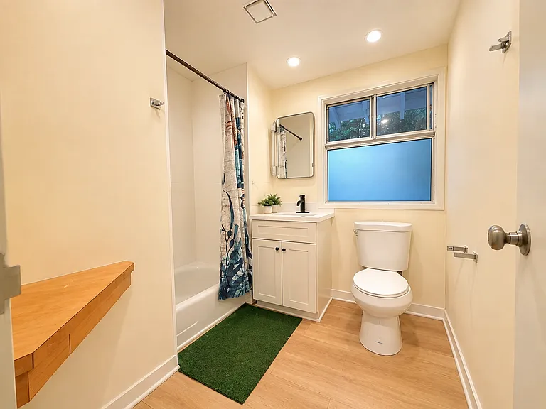934 El Campo Dr — Photo 16