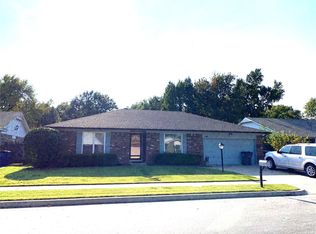2834 S 96th Pl E, Tulsa, OK 74129