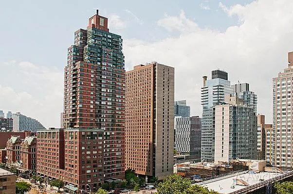 Rented by Anchor Associates | media 48