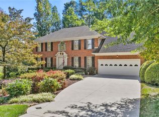 3075 Ascot Ln, Roswell, GA 30076