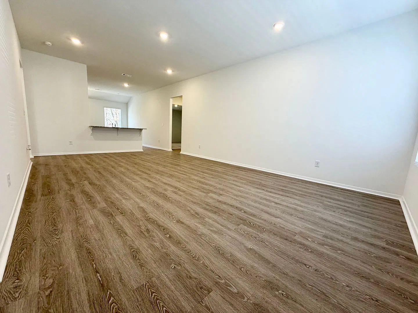3705 N. Carmine Drive — Photo 4