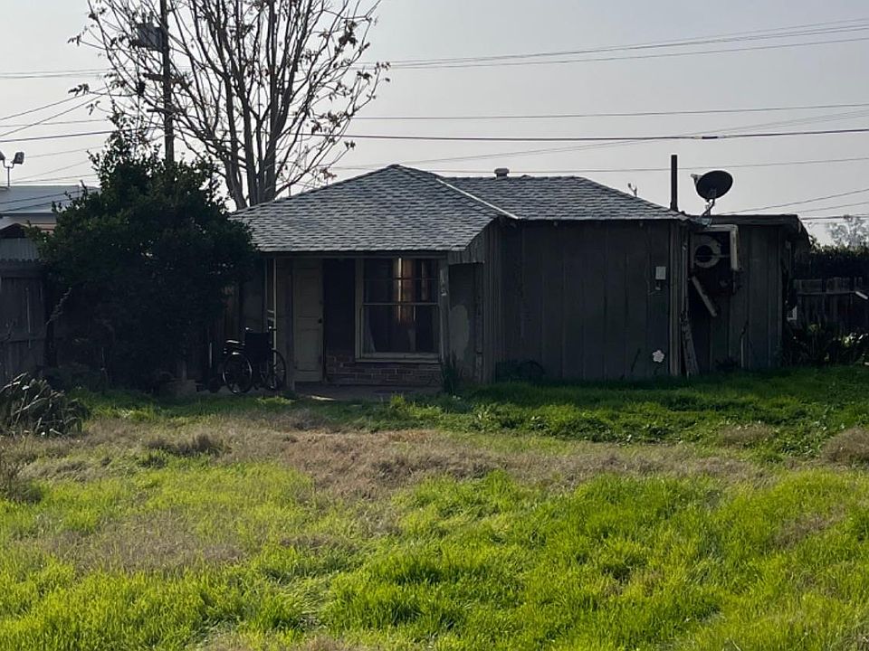 2nd image of 1615 Adrian St