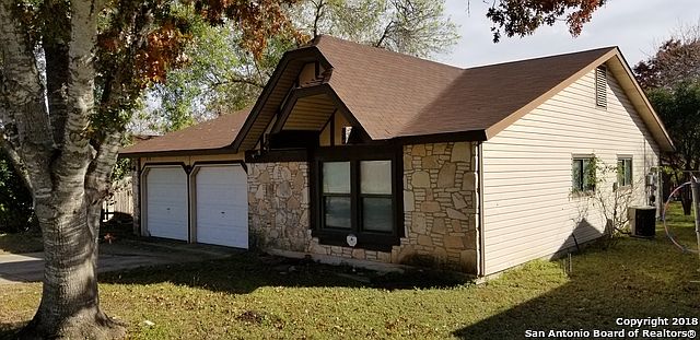 1st image of 978 Rolling Rock Dr