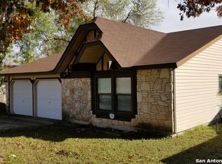 978 Rolling Rock Dr, San Antonio, TX 78245