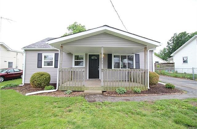 1st image of 575 Pine St