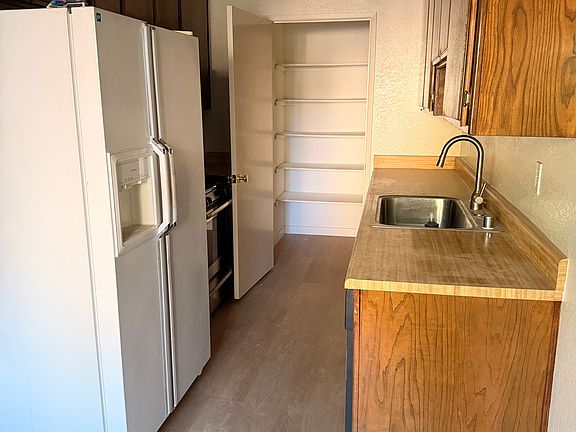 2nd image of 1611 Camden Ave APT 201