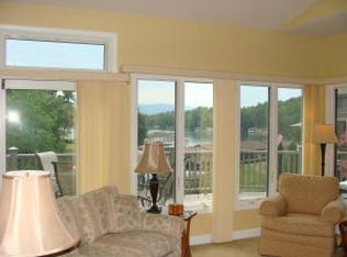 118 Fawn Haven Ln, Huddleston, VA