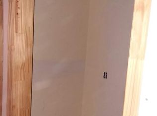 917 Rockbridge Rd #C, Glasgow, VA 24555