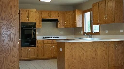 4th image of 12460 Yorkshire Dr
