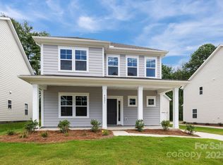 4021 Grommet Ct, Matthews, NC 28105