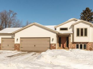 602 7th St SW, Pine Island, MN 55963