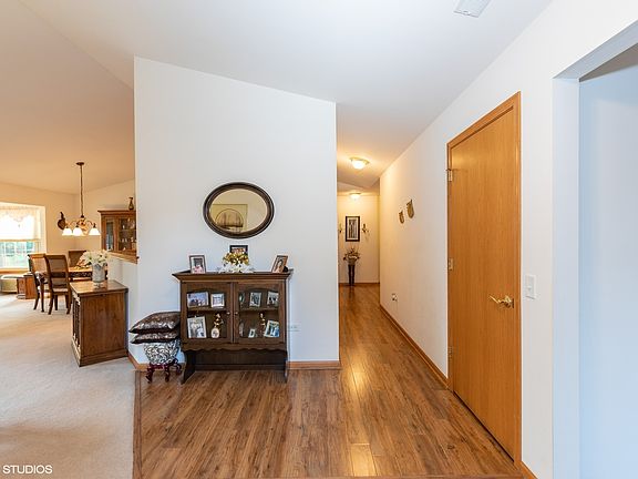 2nd image of 18644 Villa Ct
